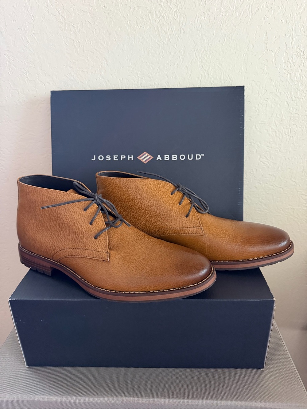 Joseph Abboud Men’s Tan Leather Chukka Boots